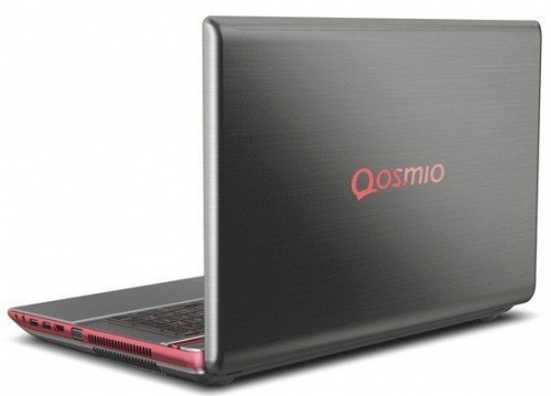 Toshiba QOSMIO X875-BQS вид сверху